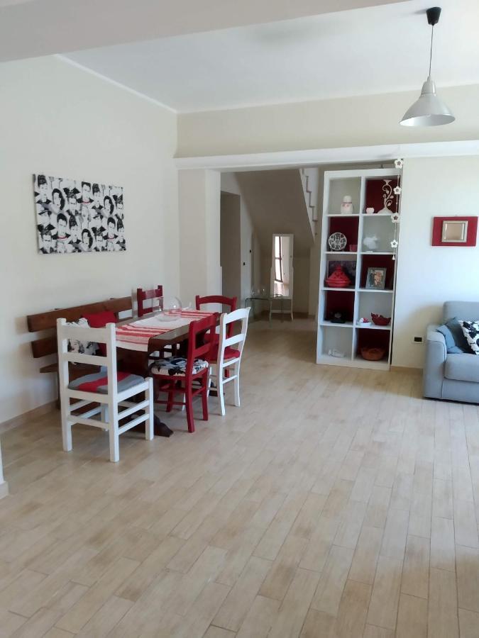 Apartamento La Casa Di Silvia Cantalupo in Sabina Exterior foto